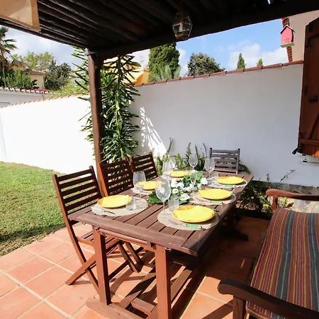 Casa Aloe Angela Holiday home *