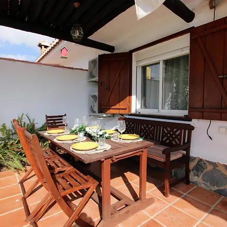 Casa Aloe Angela Holiday home