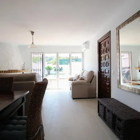 Casa Aloe Angela Holiday home *